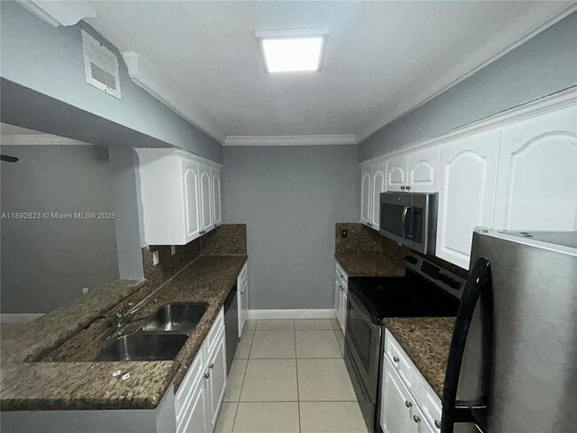 Foto del edificio - 15201 SW 80th St