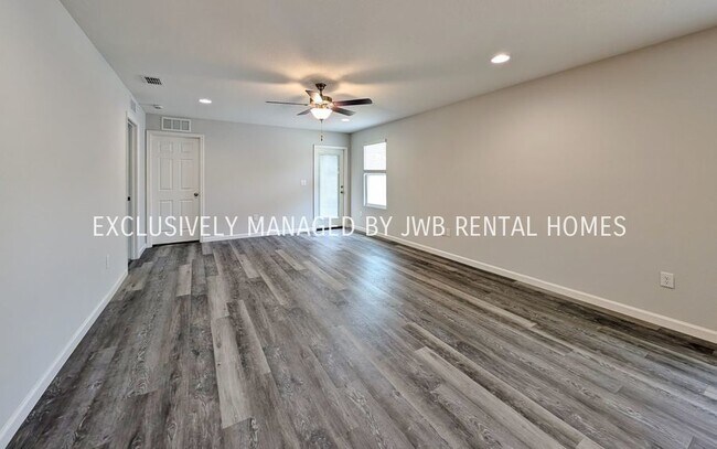 Foto del edificio - 8035 Galveston Ave