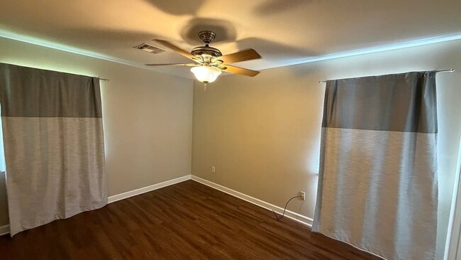 Foto del edificio - 6215 Loveland St