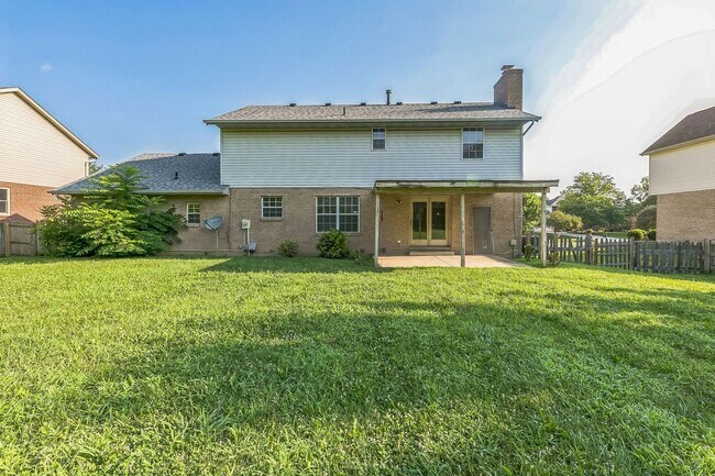 Building Photo - Spacious 4BR House in West Chester