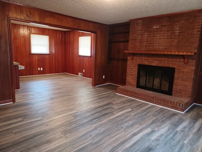 Foto del edificio - 3925 Kernersville Rd