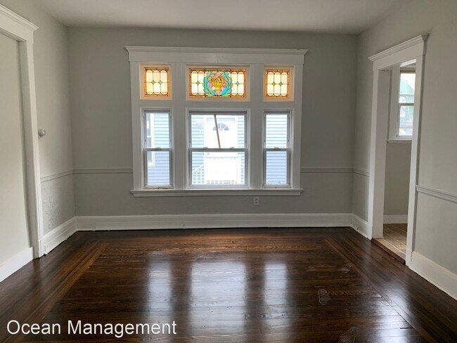 Building Photo - 364 Edgewood Ave