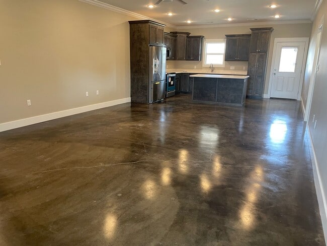 Building Photo - 4509 Sweetspiers Cove