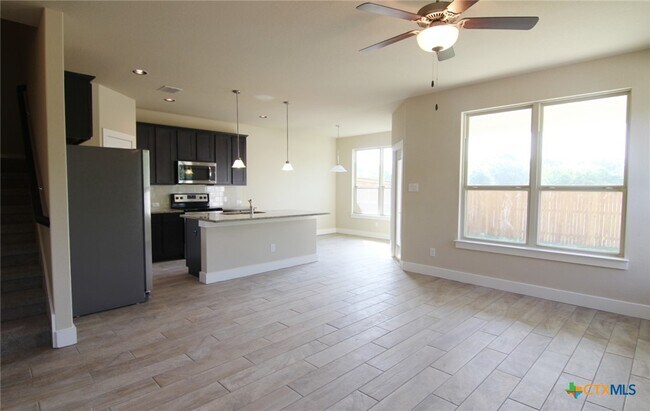 Building Photo - 712 Gristmill Dr