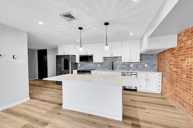 Photo - 955 Eudora St Townhome
