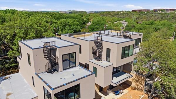 Foto del edificio - 1403 Barton Hills Dr