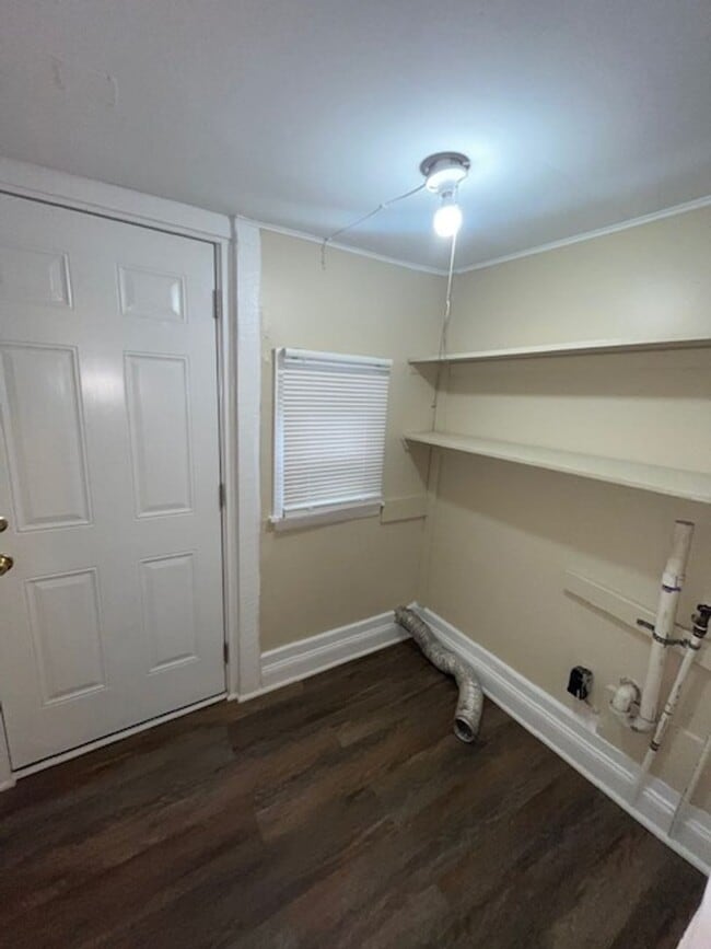 Foto del edificio - 704 Watkins St