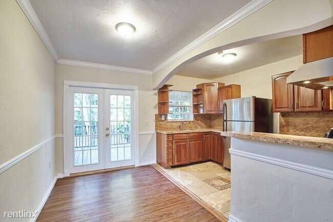 Foto del edificio - 2 br, 1 bath House - 571 NE 110th Ter