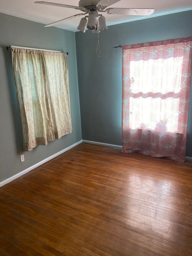 7655 Ostrom Ave, Van Nuys, CA 91406 House Rental in Van Nuys, CA