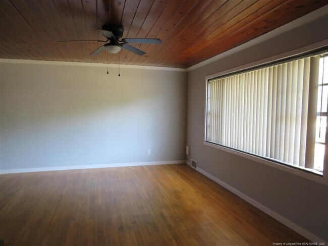 Building Photo - 600 Faison Ave