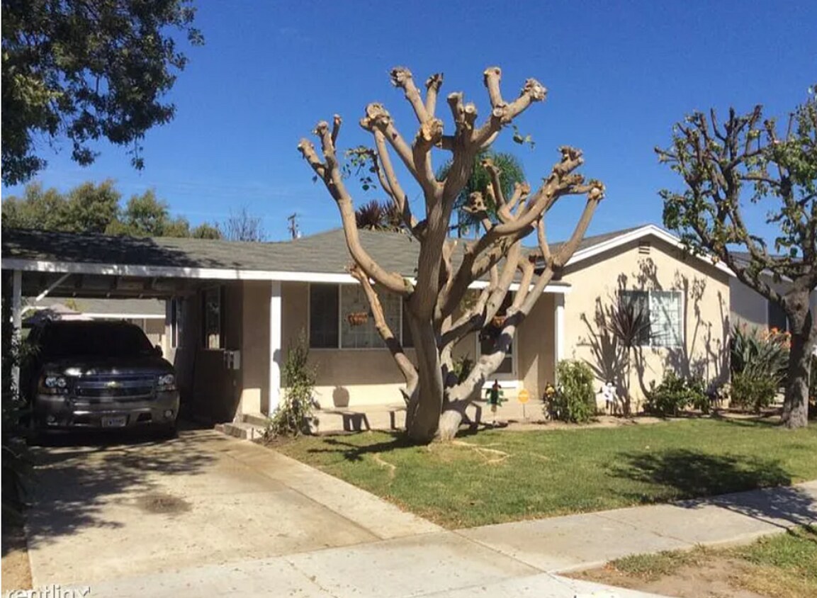 Photo - 3363 W. 132nd Street