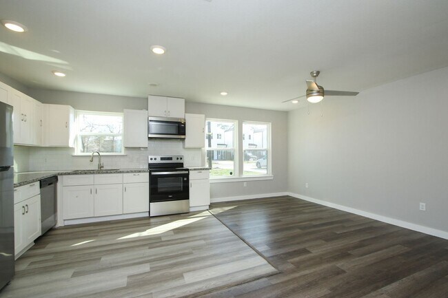 Foto del edificio - 5709 Breland St