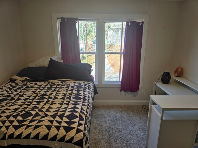 Foto del edificio - 5209 Skyline Dr