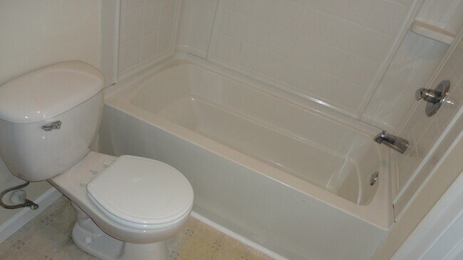 Bathroom - 357 Demain Ave