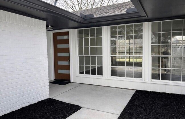 Foto del edificio - 10322 Sageburrow Dr