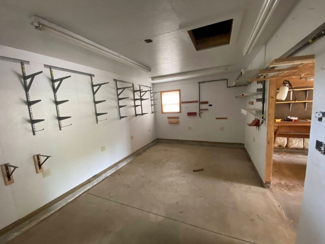 Foto principal - Acreage for Rent