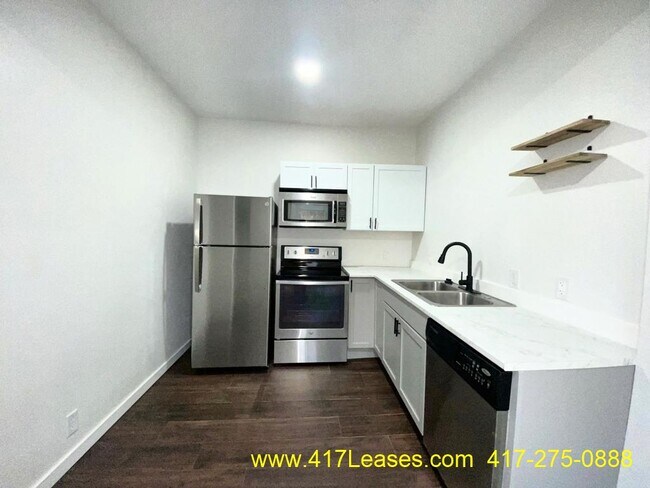 Foto del edificio - 2203 N National Ave