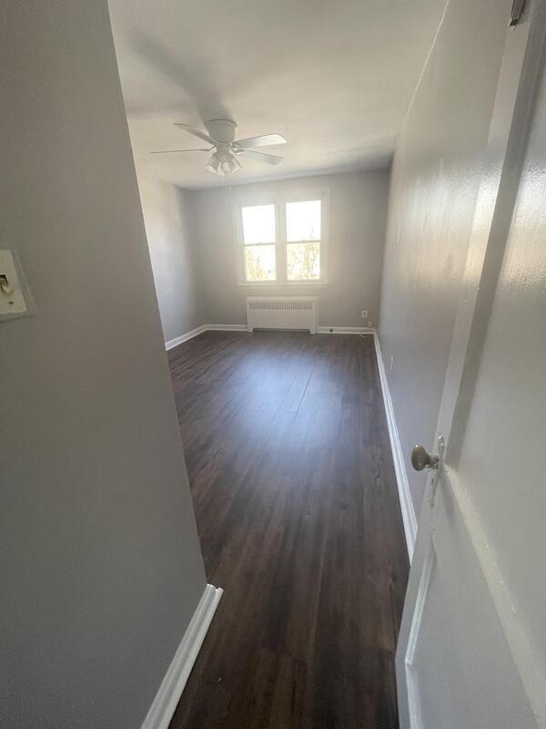 Foto del edificio - 871 Windermere Ave