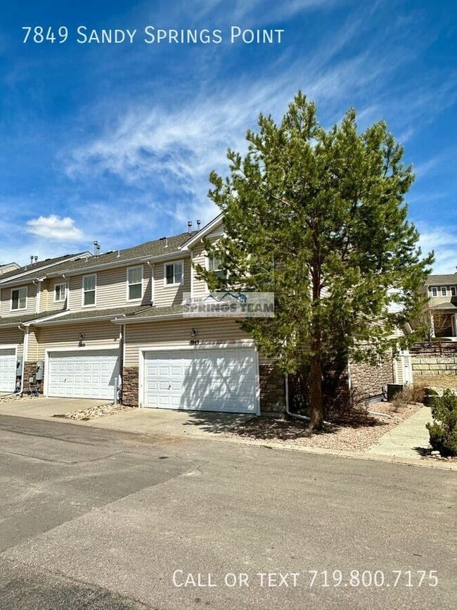 Building Photo - 7849 Sandy Springs Point