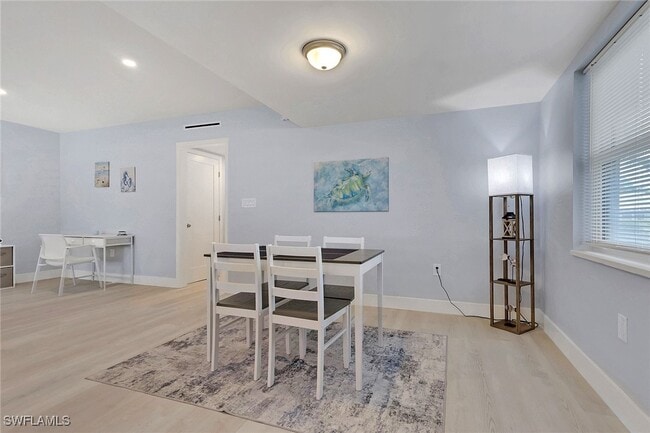 Foto del edificio - 3400 Gulf Shore Blvd N