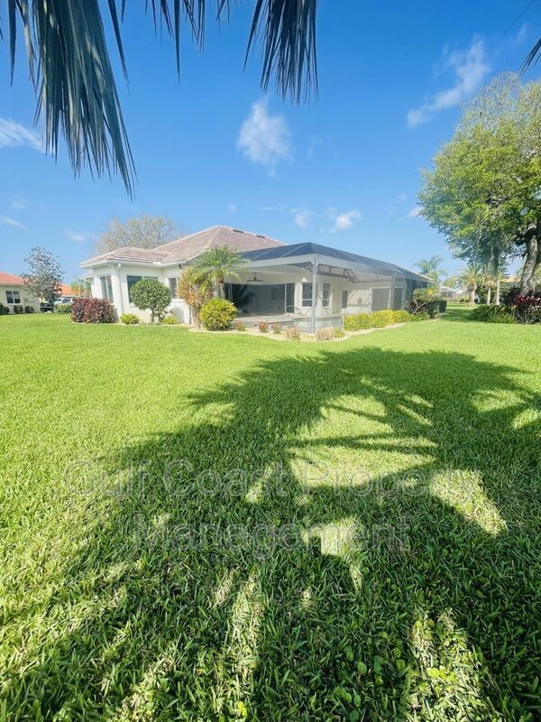 Building Photo - 1238 Fishtail Palm Ct