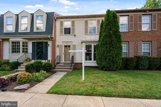 Building Photo - 6531 Kemper Lakes Ct