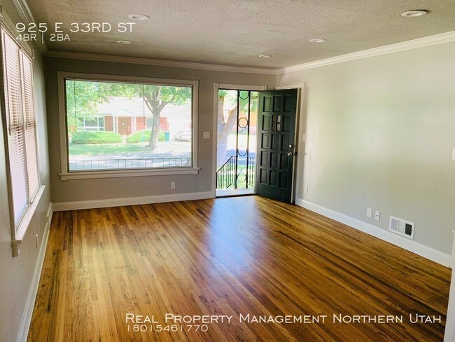 Building Photo - Beautiful 4 Bed 2 Bath Ogden Home