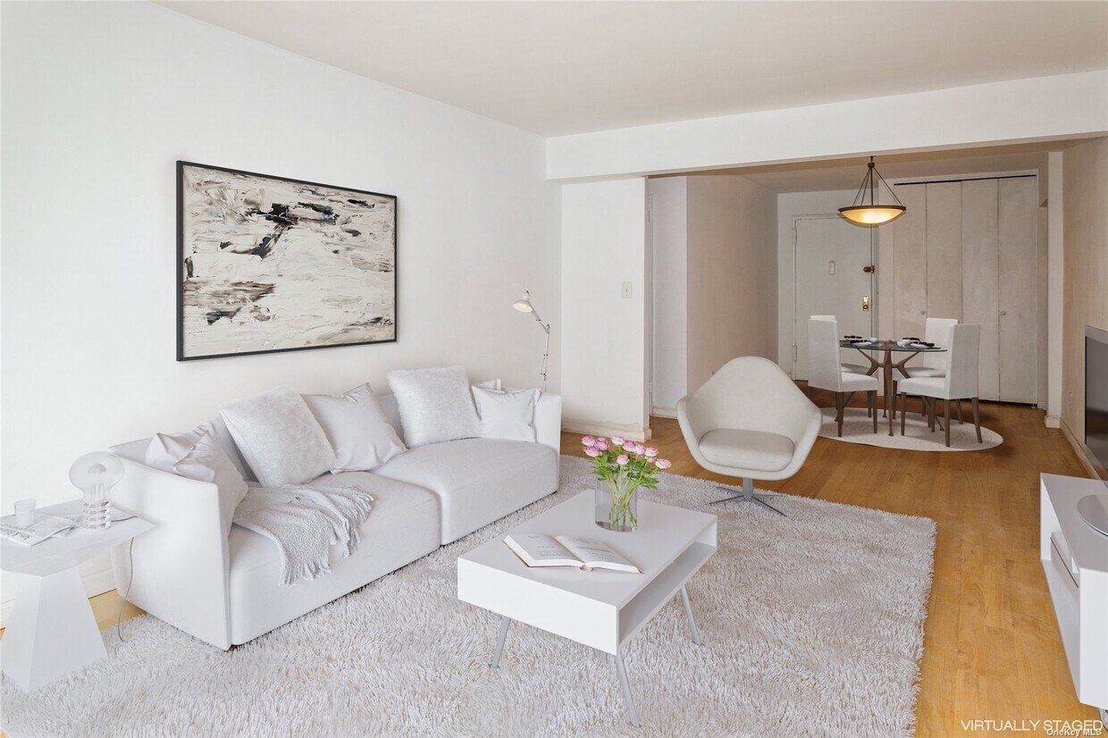Foto principal - 2 Birchwood Ct