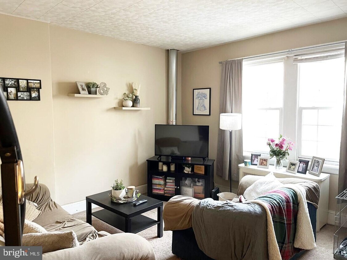 413 Leverington Ave, Philadelphia, PA 19128 House Rental in