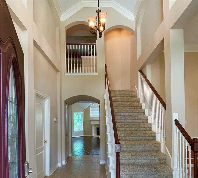 Foto del edificio - 16211 Halpren Falls Ln