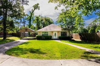 Building Photo - 9550 Thousand Oaks Loop