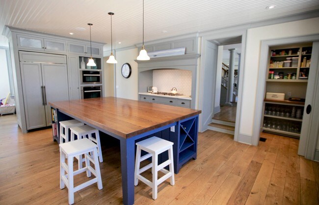 Foto del edificio - 43 Gardiners Bay Dr