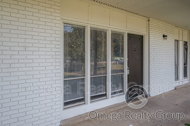 Foto del edificio - 4724 S Court St