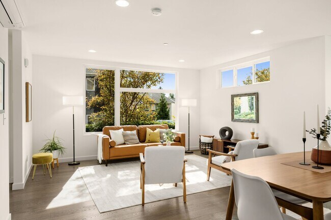 Building Photo - 12672 60th Ave S