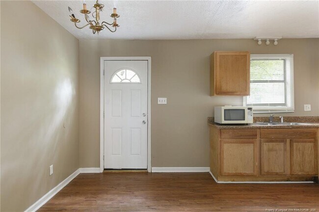 Building Photo - 1426 Tangora Ln