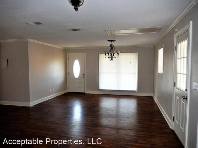 Foto del edificio - 3 br, 1.5 bath House - 4471 WEEMS ROAD