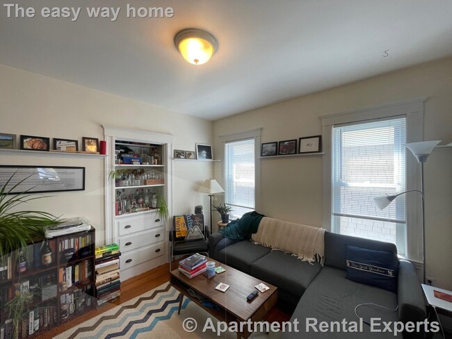 Building Photo - Porter Sq 2BR - 5 Rooms - Porch - Free Lau...