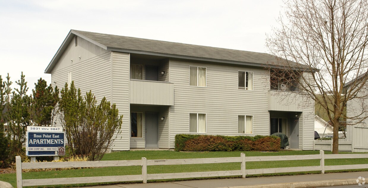Primary Photo - 3831-3847 E 2nd Ave