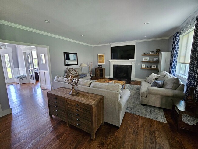 Foto del edificio - Spacious New House in Newtown