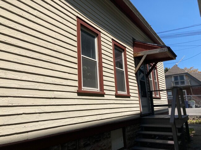 Foto del edificio - 1734 N Arlington Pl