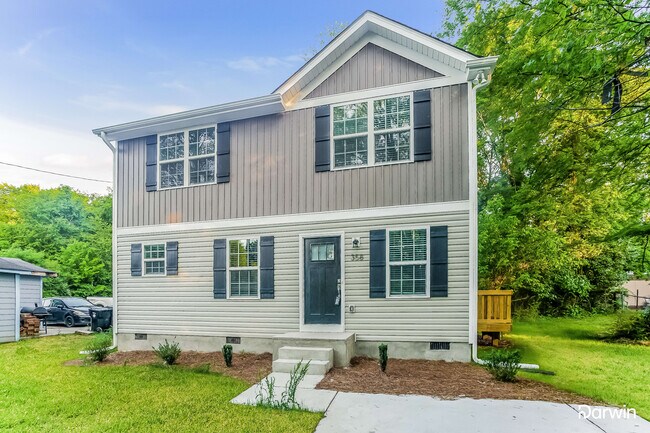 Building Photo - 358 Camden Ct NW