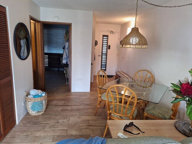 Foto del edificio - WEST SIDE CHARMER! Kahana Manor