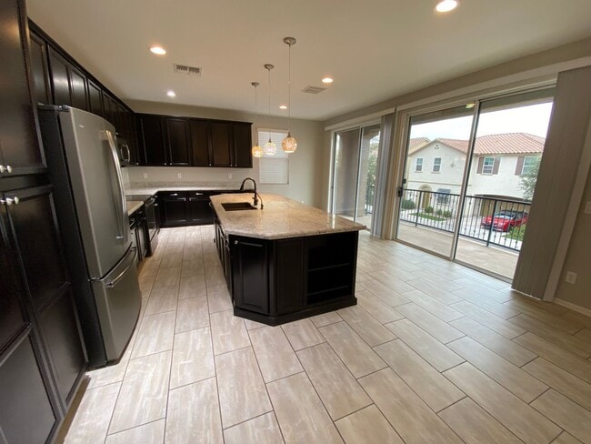 Building Photo - Fincher Fields Home: