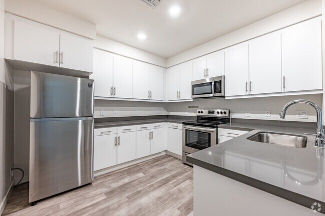 2 habitaciones, 2 baños - 79 m² - Cocina - 1249 W. 39th Place