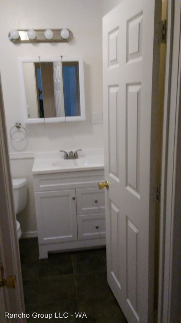 Foto del edificio - 1217 W 6th Ave