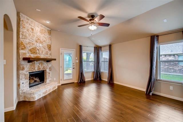 Building Photo - 1513 Martin Creek Dr