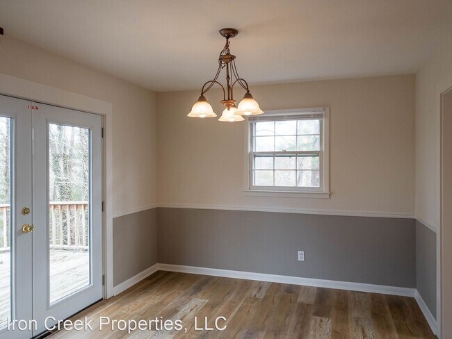 Building Photo - 3 br, 1 bath House - 20 Jett Court