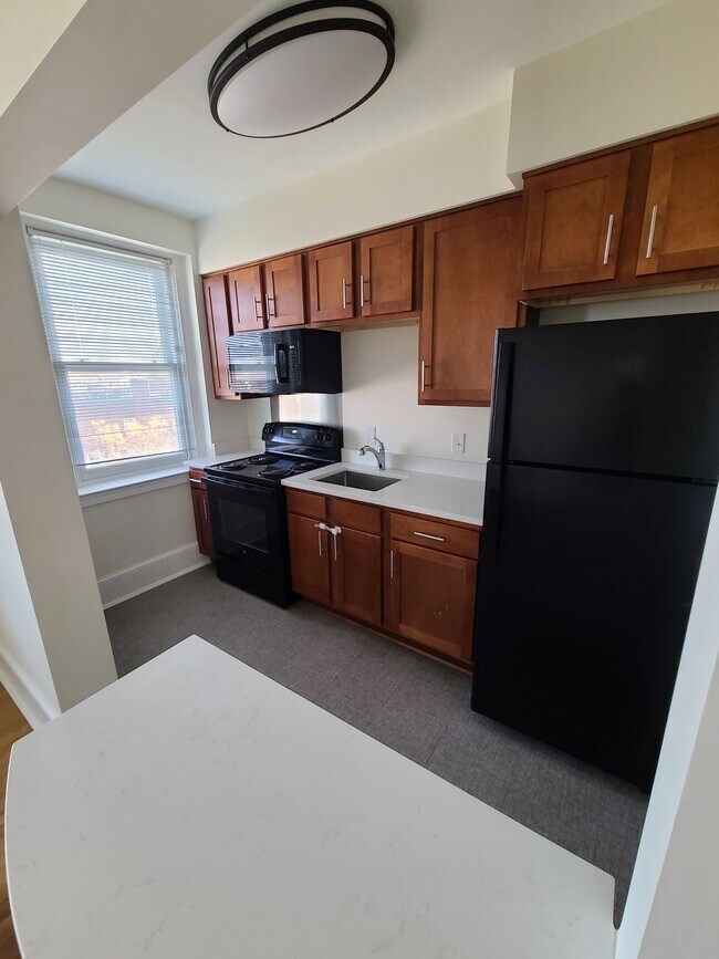 Foto del edificio - 5040 New Hampshire Ave NW