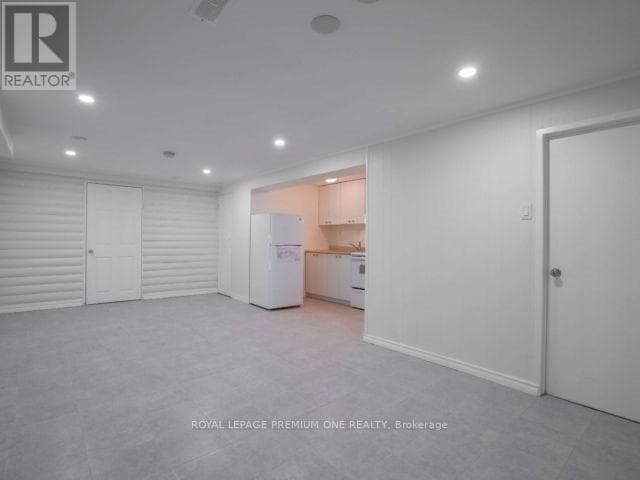 Building Photo - 139 McKee Ave