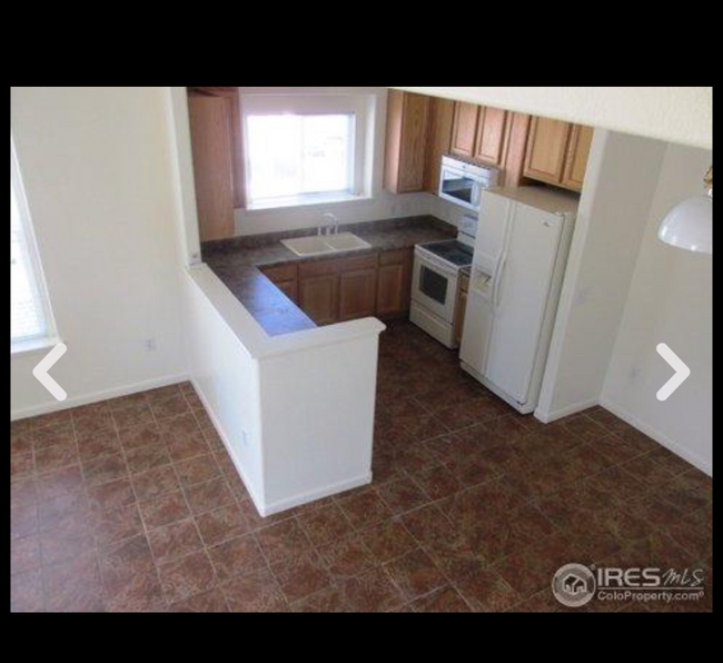 Building Photo - 6827 Autumn Ridge Dr